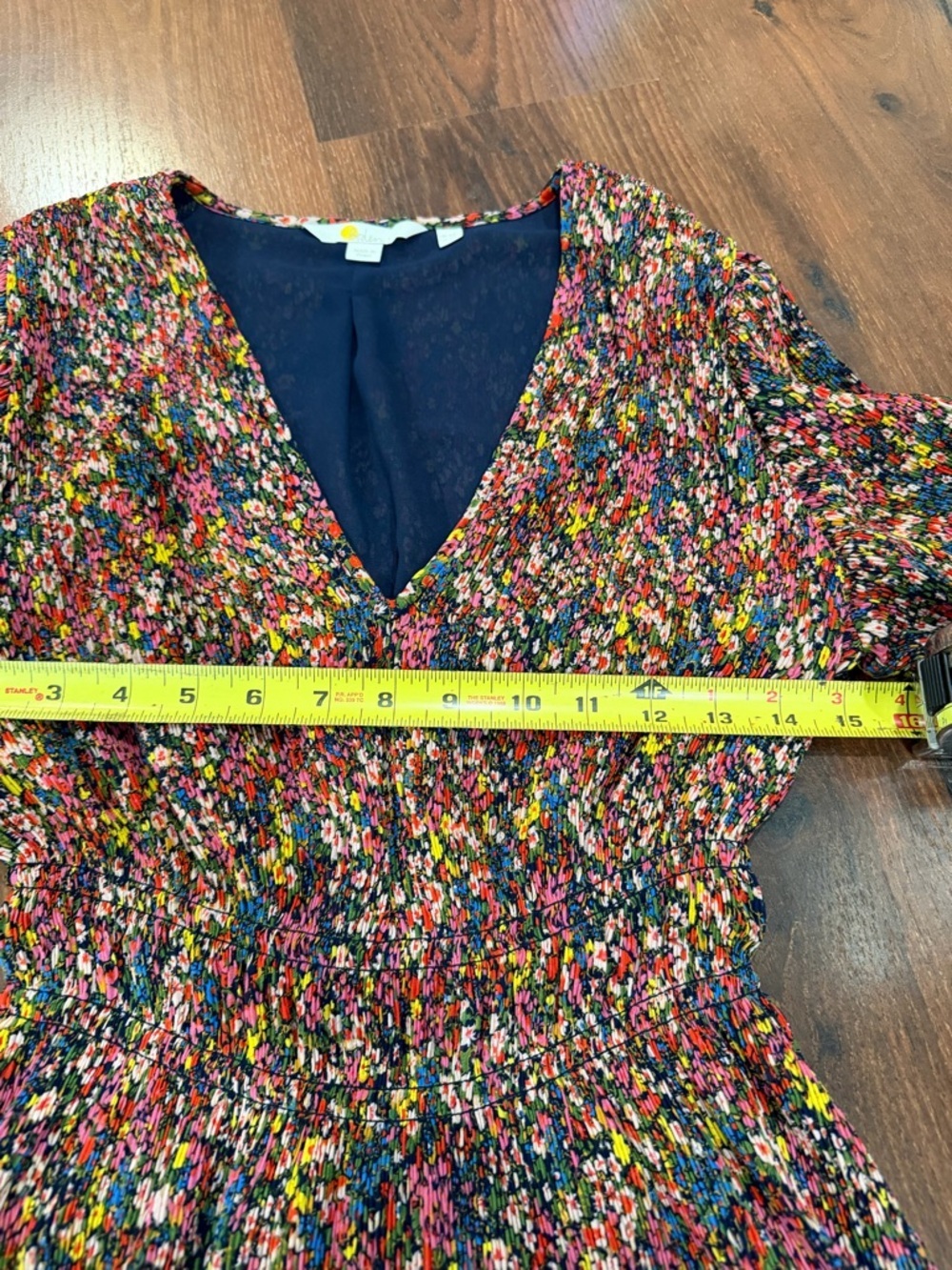 Boden V-Neck Plissé Midi Swirl Kate Middleton  Dress Size 2R - Picture 6 of 9